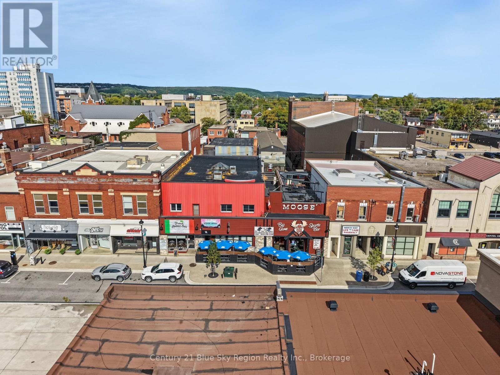 128-134 Main Street East — photo 42