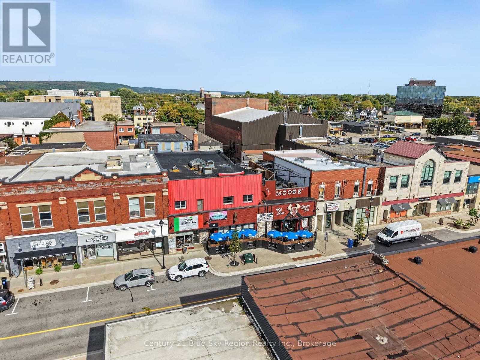 128-134 Main Street East — photo 43