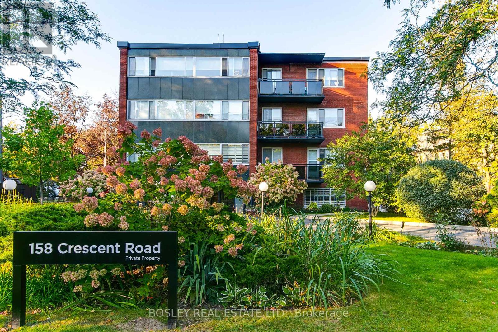 #404 158 CRESCENT ROAD - 3