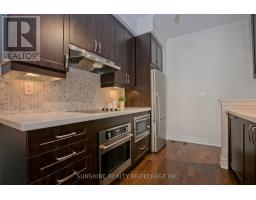 12 - 20 Hargrave Lane, Toronto, ON M4N0A4 Photo 11