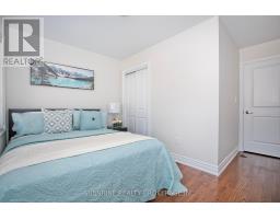 12 - 20 Hargrave Lane, Toronto, ON M4N0A4 Photo 22