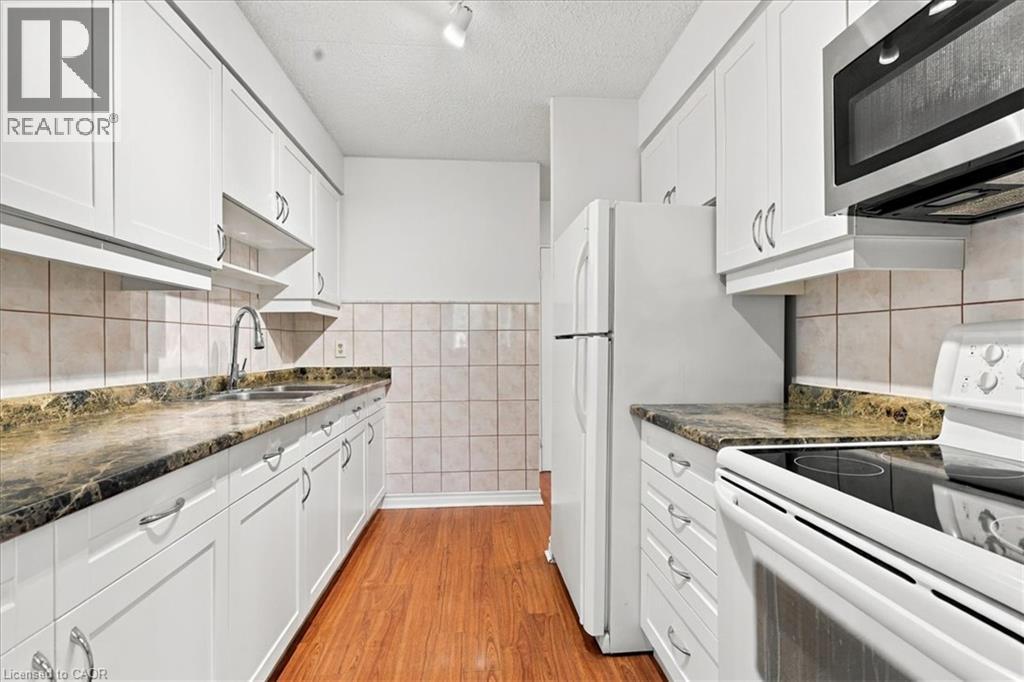 42 Tannery Street East — photo 11