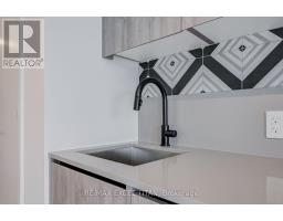 416 - 5 Lakeview Avenue, Toronto, ON M6J0H3 Photo 18