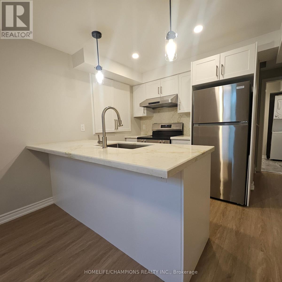 BSMT- 79 Mantz Crescent, Whitby, ON photo 5