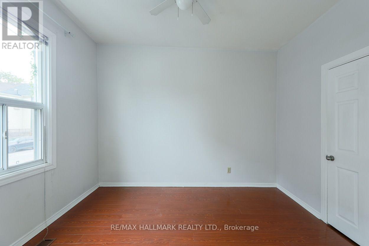 478 Logan Avenue, Toronto, ON photo 14