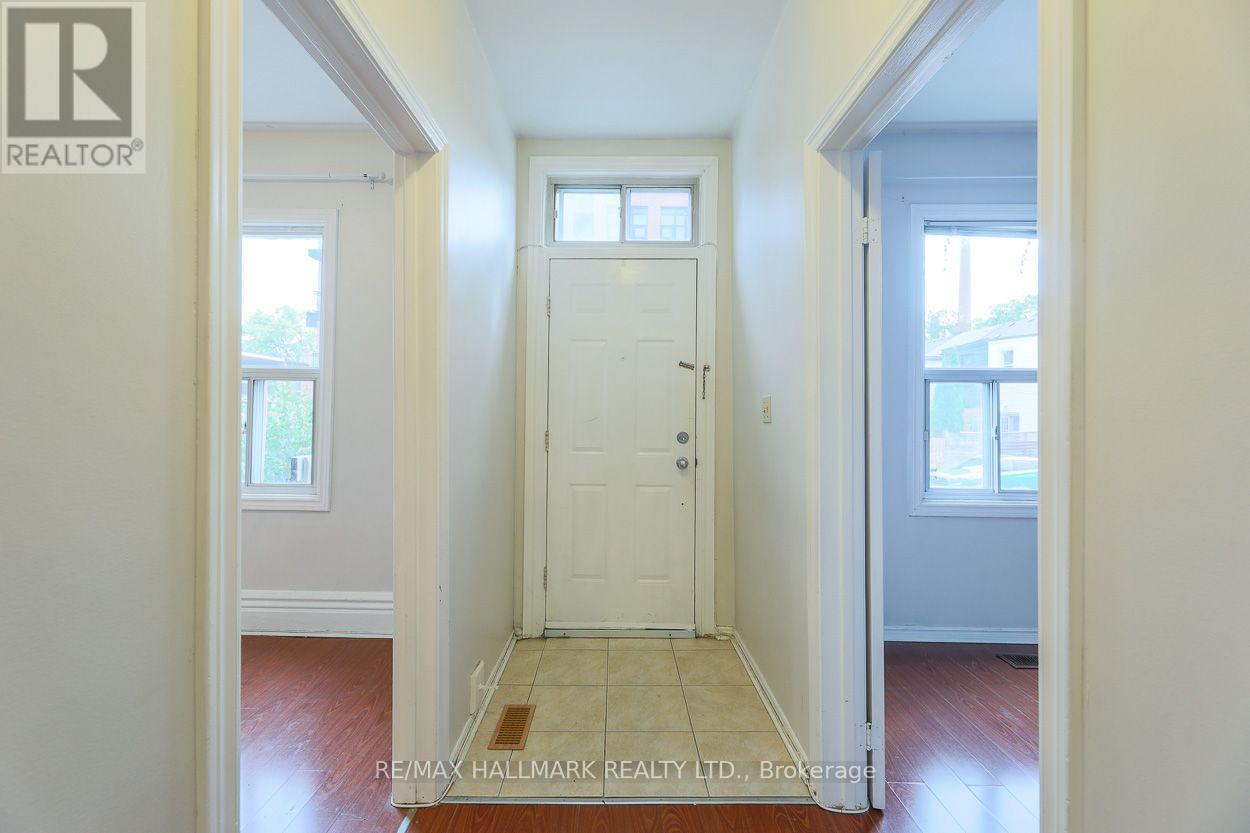478 LOGAN AVENUE - 2