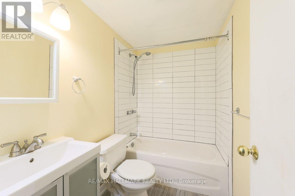 478 Logan Avenue, Toronto, ON photo 34