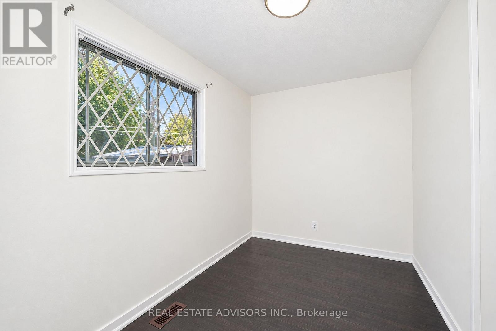 712 ANNLAND STREET - 17