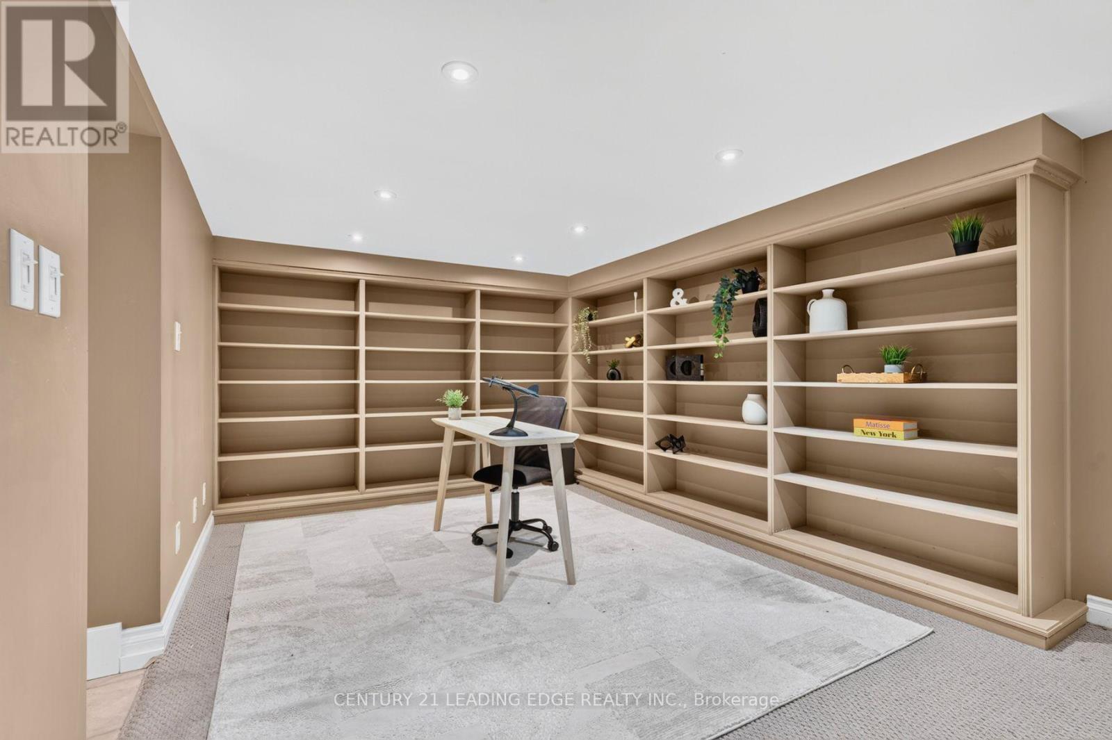 433 BROWNFIELD GARDENS - 36