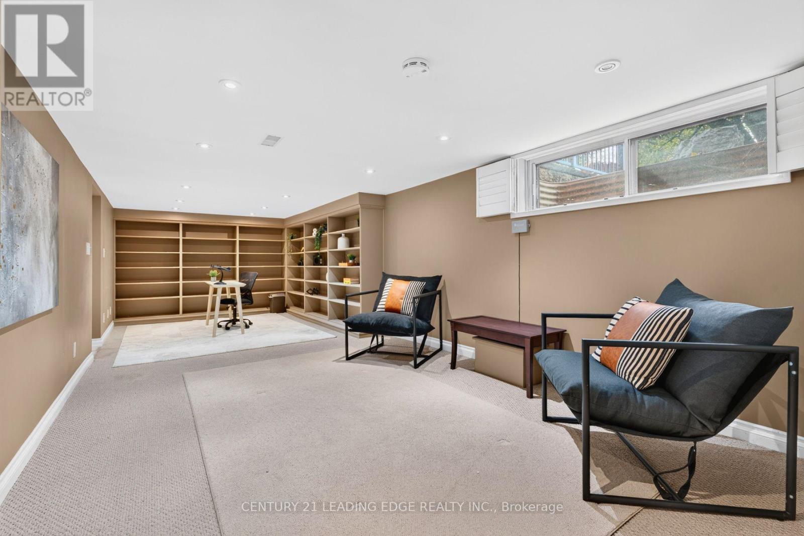 433 BROWNFIELD GARDENS - 38