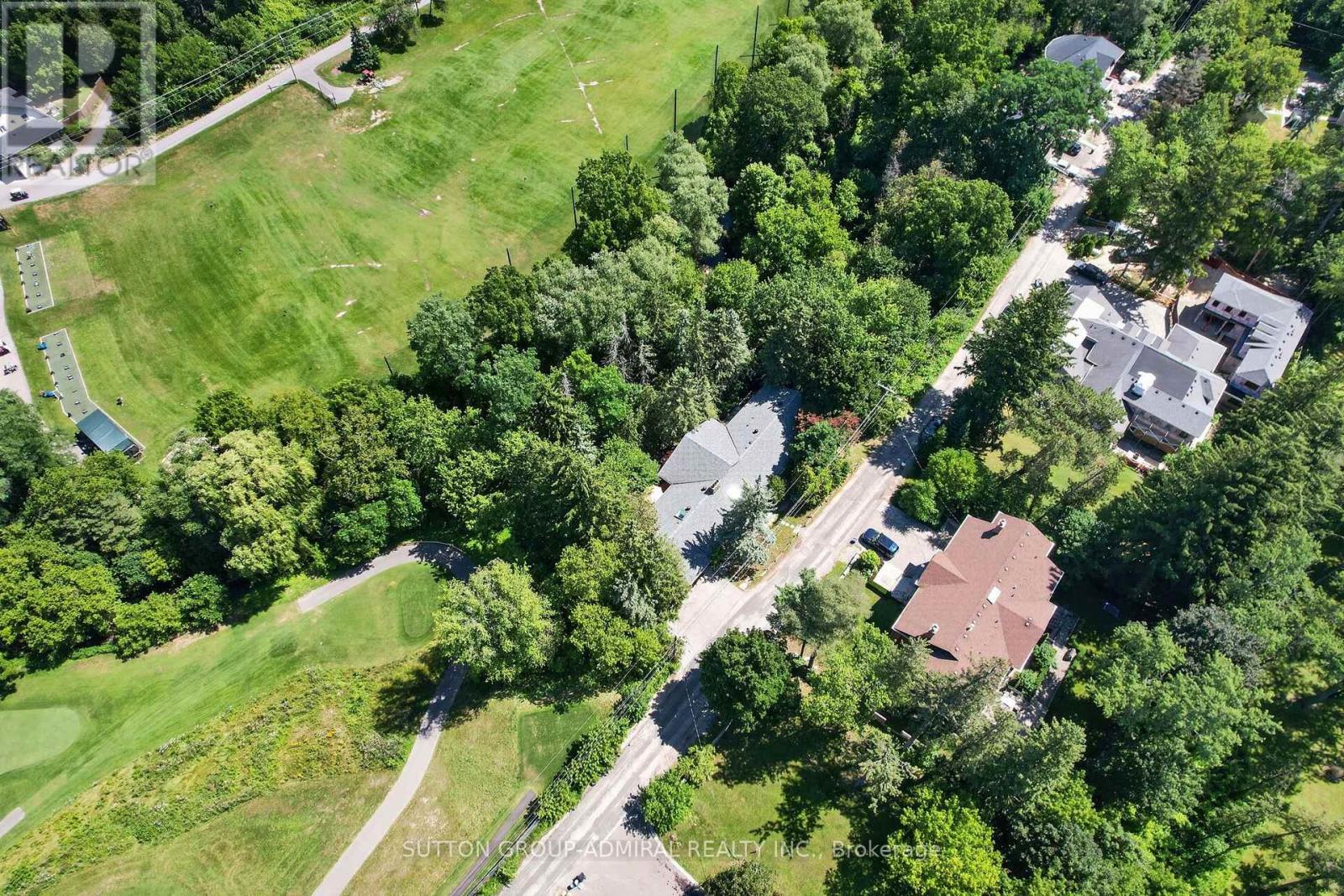 18 Mill Street — photo 36