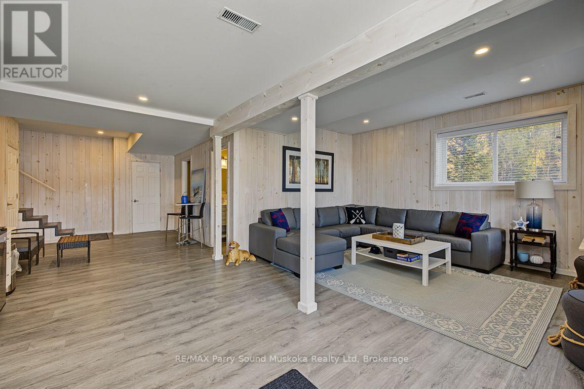 256 TAHINCA ROAD - 29