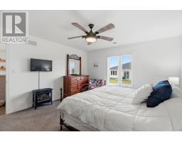 197 Lake Breeze Drive, Ashfield Colborne Wawanosh, ON N7A0C6 Photo 18