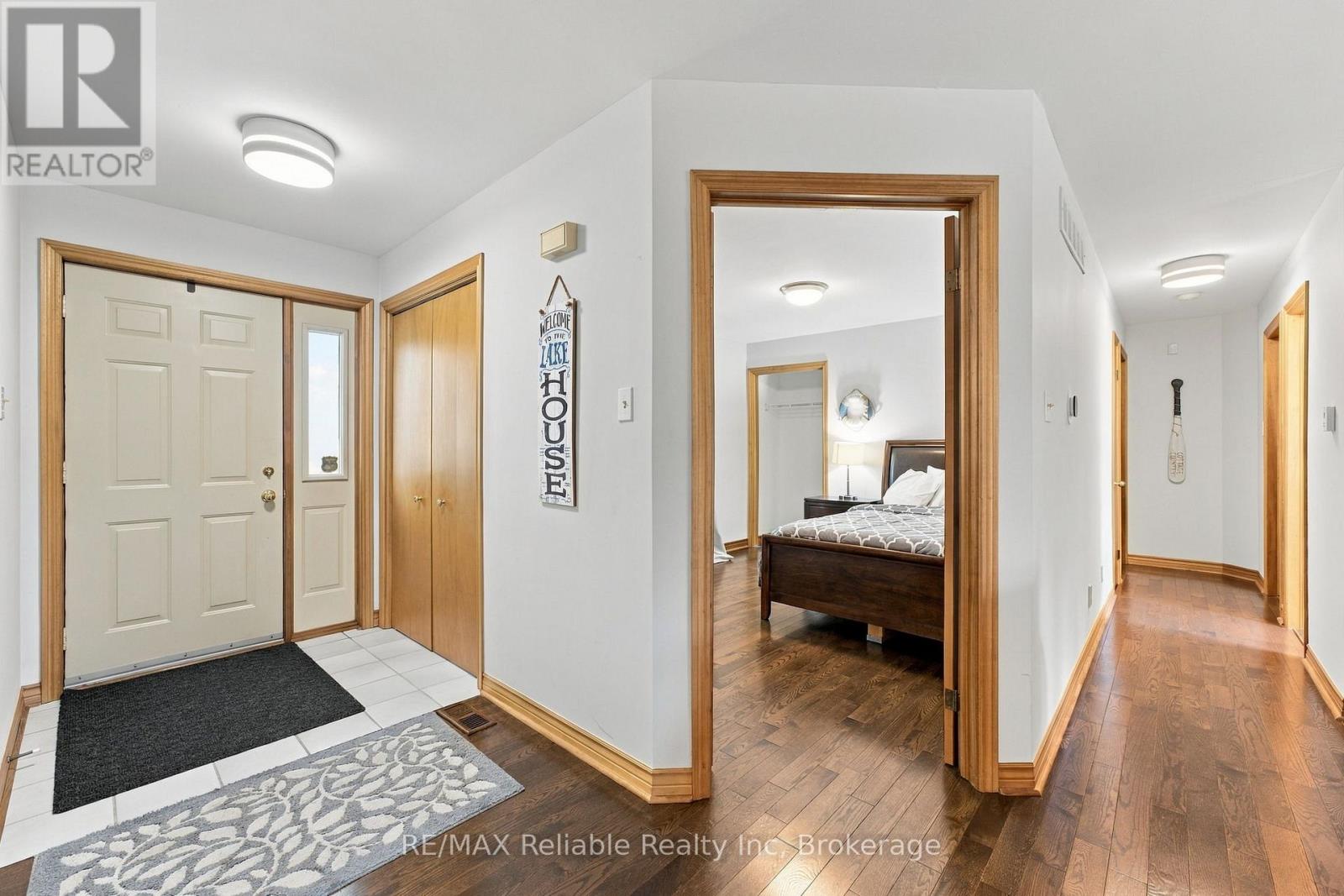 33895 BISSONETTE AVENUE - Image 19