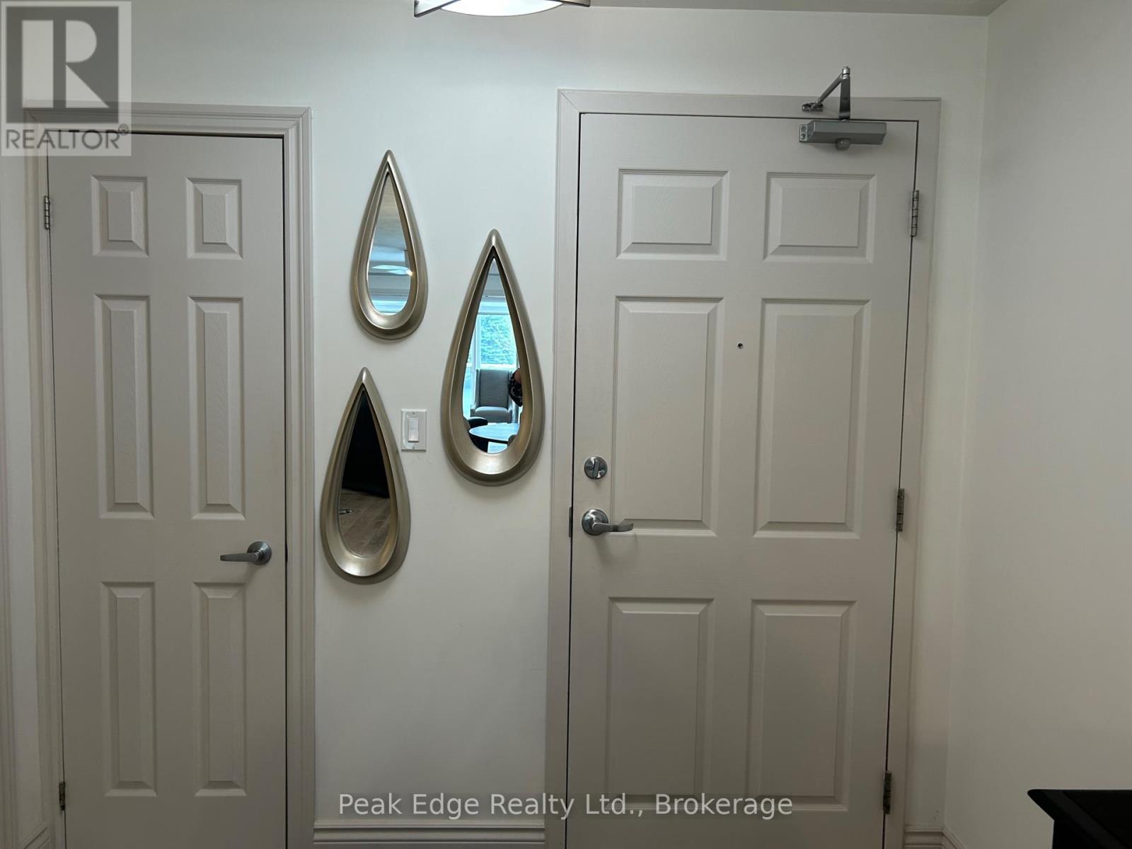 #208 125 WILLIAM STREET N - Image 9