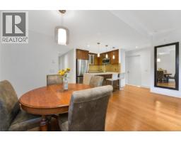 206 2589 Penrhyn St, Saanich, BC V8N1G4 Photo 12