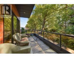 206 2589 Penrhyn St, Saanich, BC V8N1G4 Photo 27