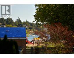 206 2589 Penrhyn St, Saanich, BC V8N1G4 Photo 25