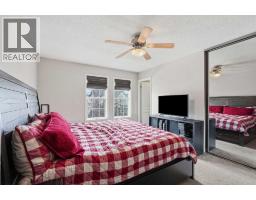 71 Elgin Meadows Garden SE - photo 15