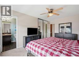 71 Elgin Meadows Garden SE - photo 16