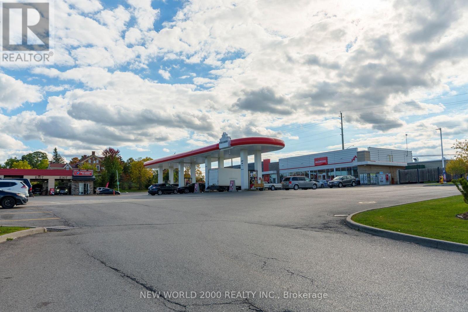 50 Dillane Drive, King, ON photo 23