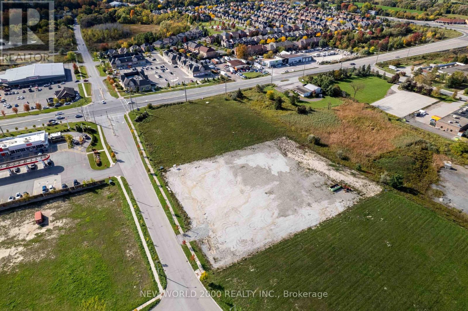 50 Dillane Drive, King, ON photo 5