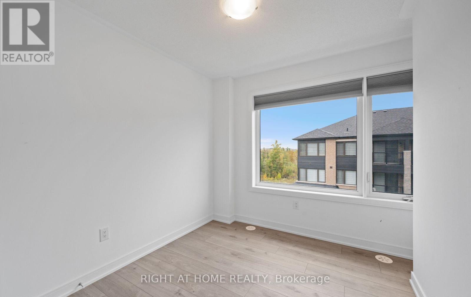 13 Magnolia Lane, Barrie, ON photo 23