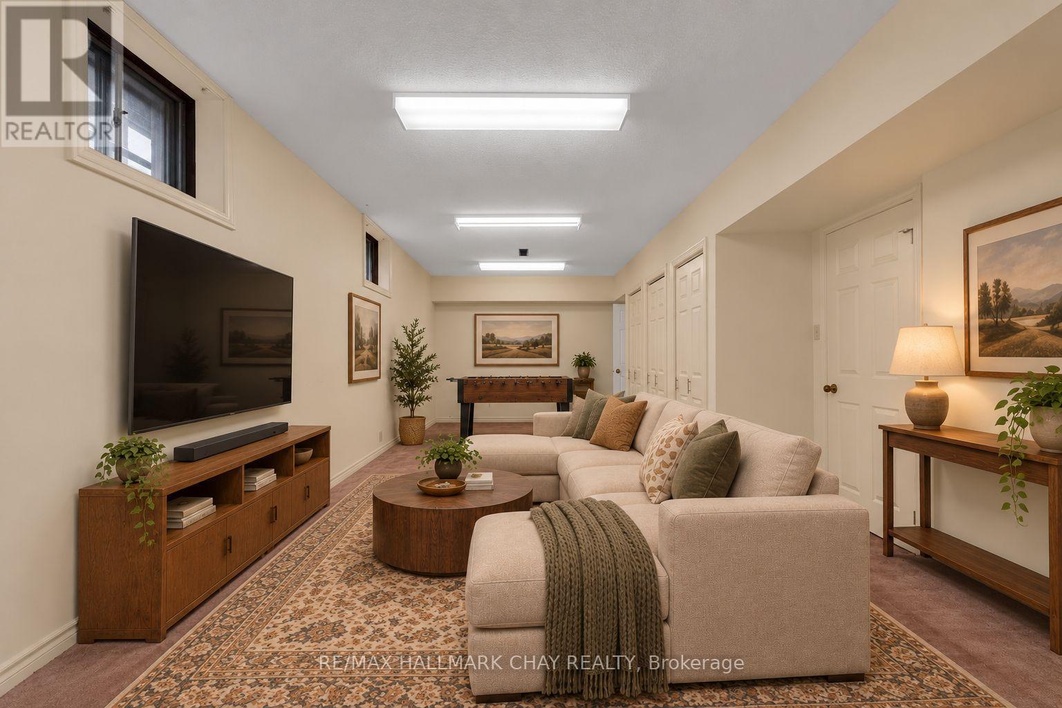 102 Steel Street, Barrie photo 31