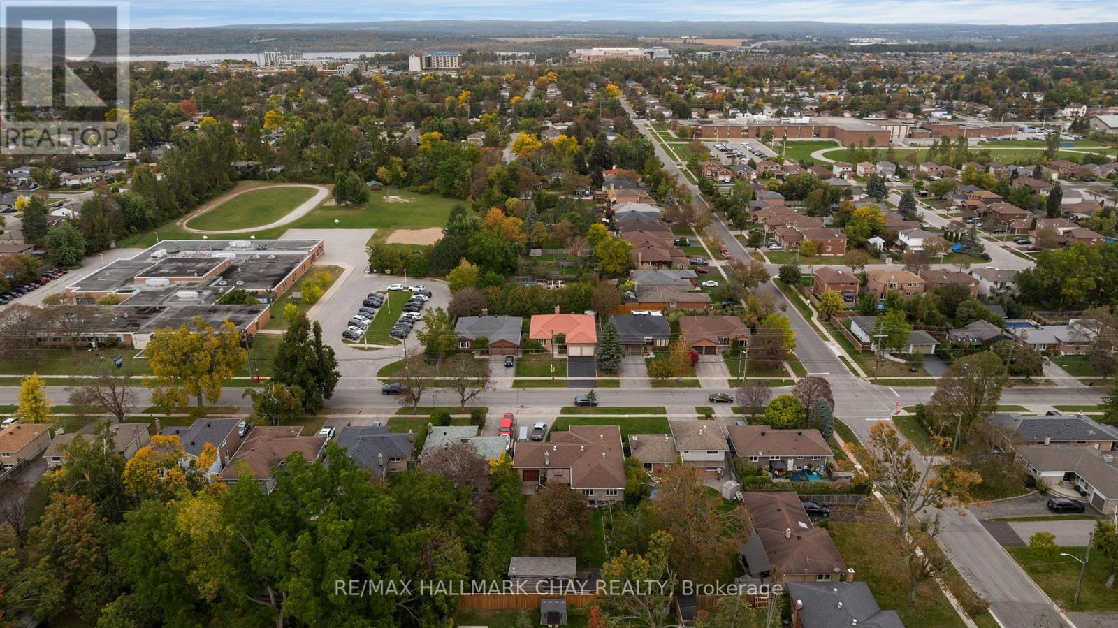 102 Steel Street, Barrie, ON photo 47