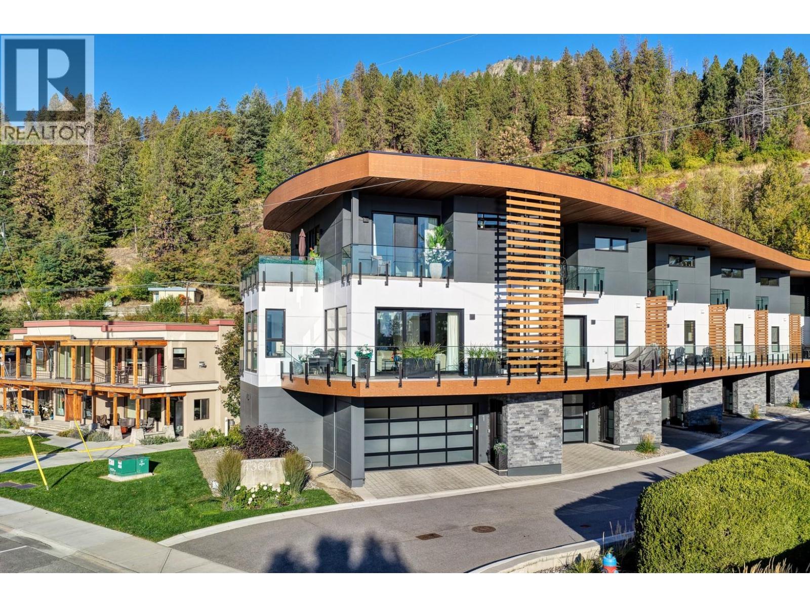 4364 Beach Avenue Unit# 1, Peachland