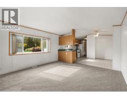 5694 97 Highway, Falkland, BC V0E1W0 Photo 10