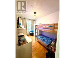 1193 St Clair Avenue W, Toronto, ON M6E1B5 Photo 7