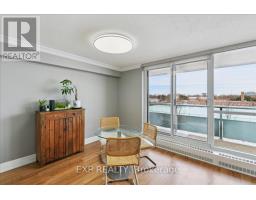 Den - 412 - 44 Longbourne Drive, Toronto, ON M9R2M7 Photo 6