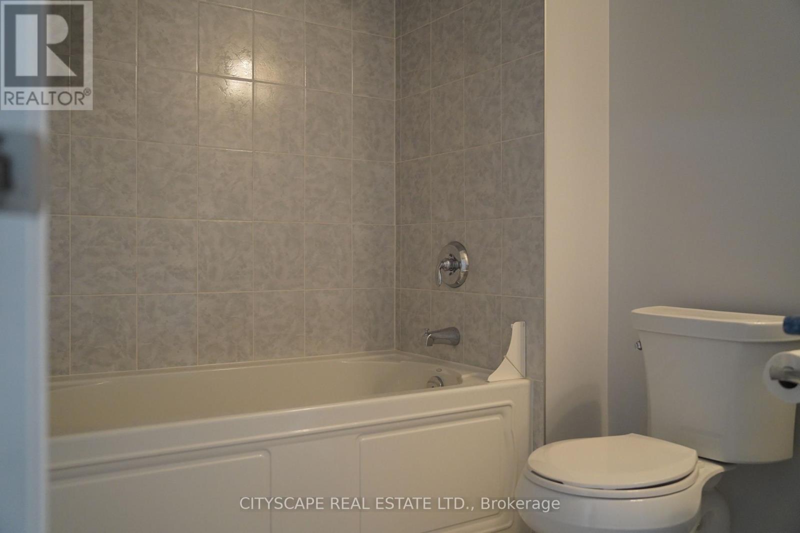17- 3045 Gladeside Avenue, Oakville, ON photo 35