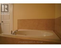 17 - 3045 Gladeside Avenue, Oakville, ON L6M0R3 Photo 26