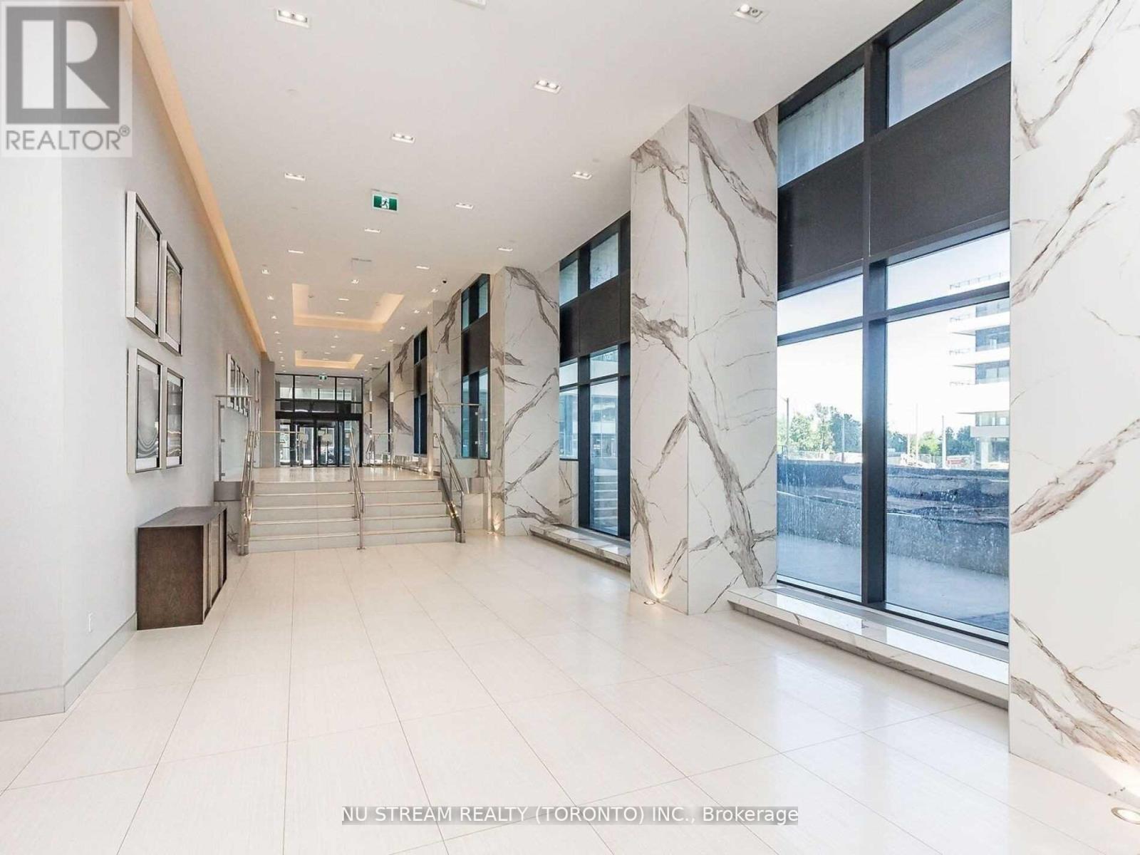 3721- 30 Shore Breeze Drive, Toronto, ON photo 3