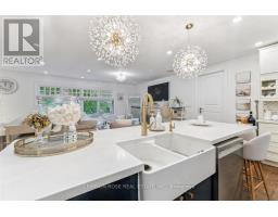 89 Holyrood Avenue, Oakville, ON L6K2V4 Photo 13