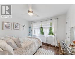 89 Holyrood Avenue, Oakville, ON L6K2V4 Photo 18