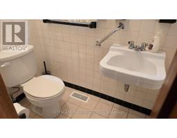 Upper Floor - 49 Algoma Street, Toronto, ON M8Y1C4 Photo 12
