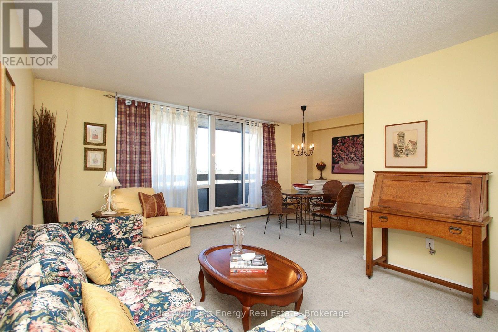 1209- 1210 Radom Street, Pickering, ON photo 9