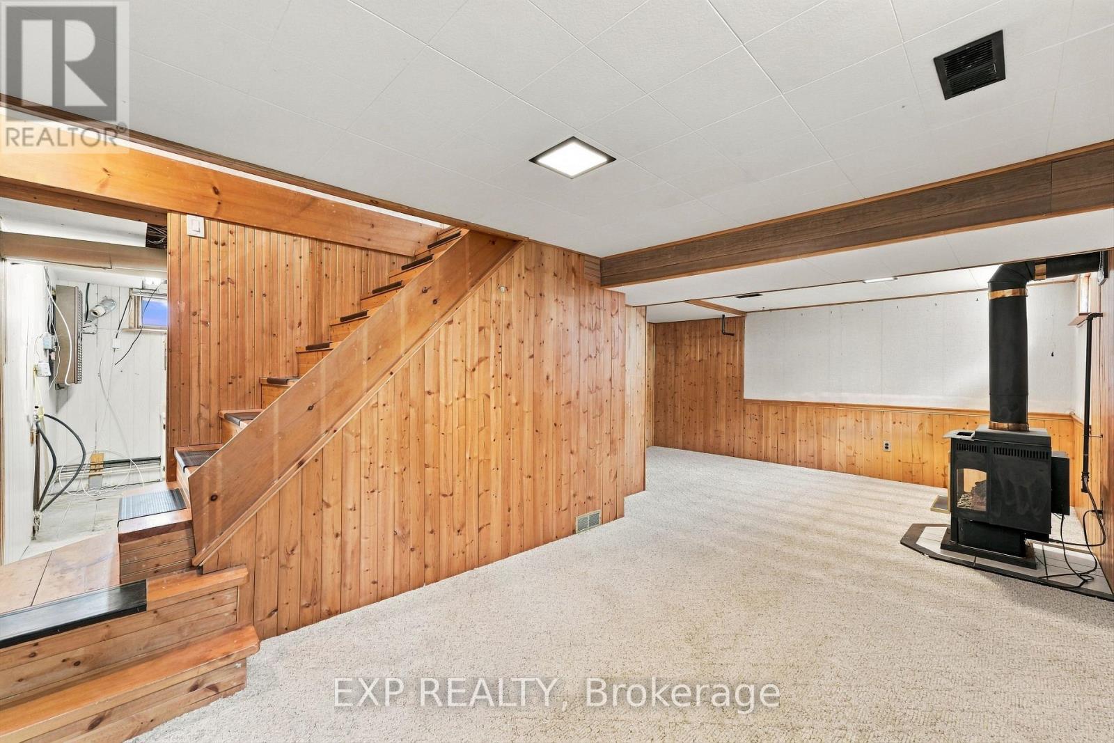 724 MCKELLAR STREET - 32