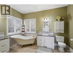 Living room - 55 Dietz Close, Red Deer, AB T4R2S7 Photo 16