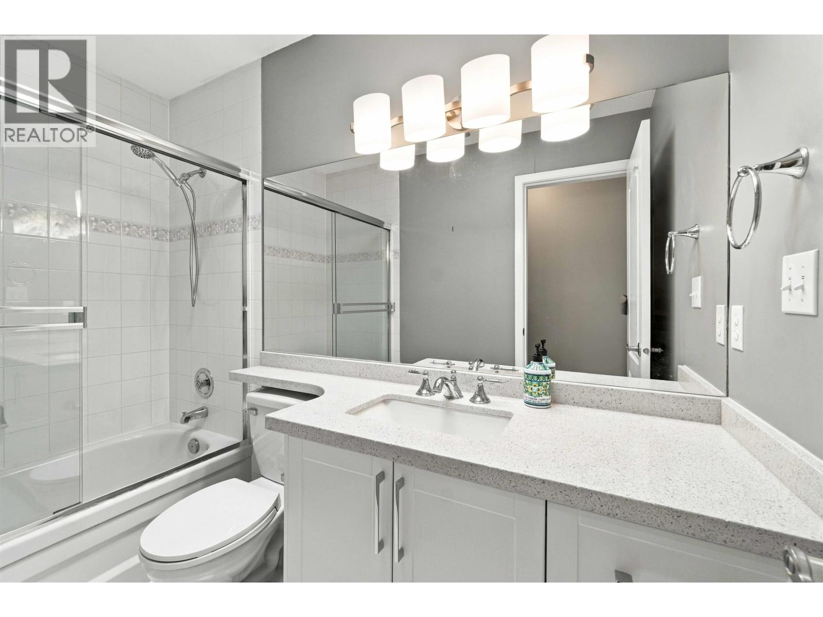 Photo of 305 5375 VICTORY STREET 19