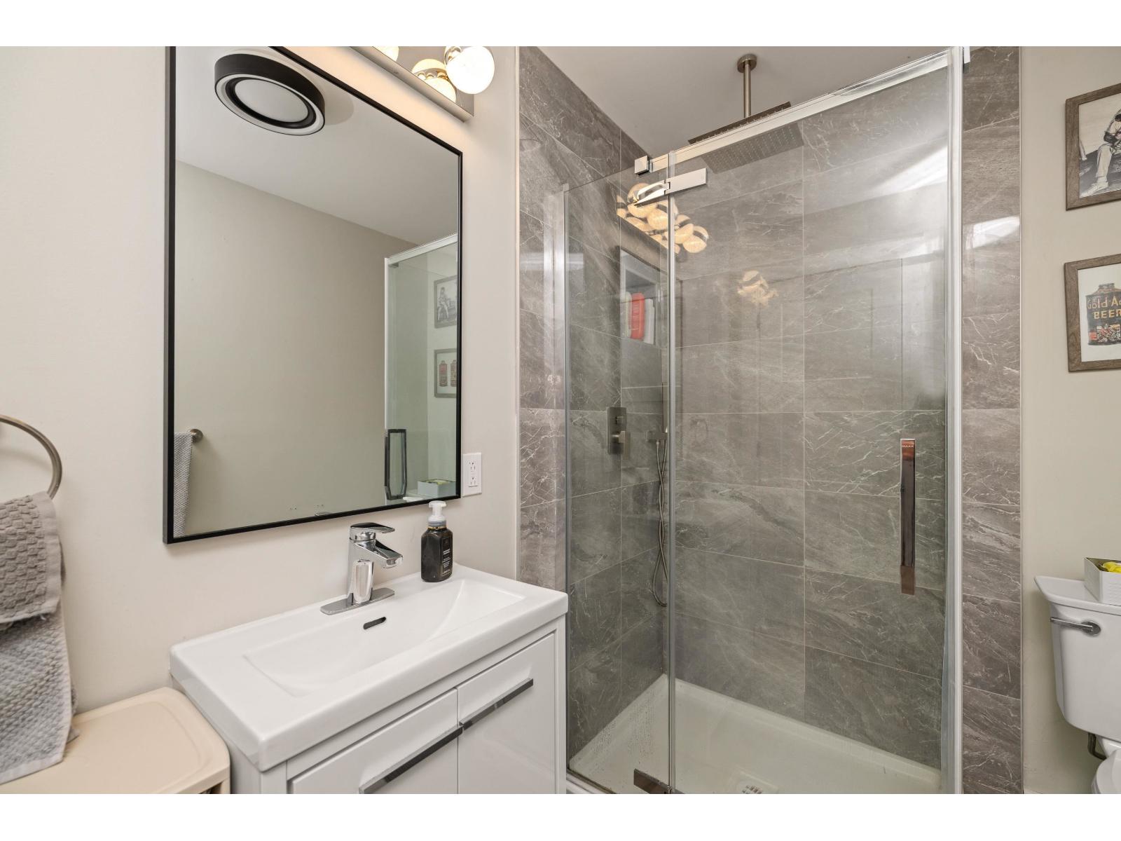 4 Bed, 3 Bath House for Sale in Abbotsford – 35942 EMPRESS DRIVE, Abbotsford – MLS# R3170971 - Image 31