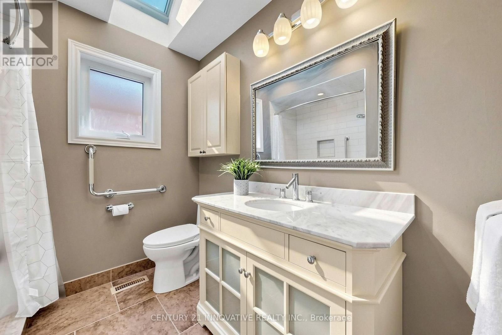 43 Bonnydon Crescent, Toronto, ON photo 27
