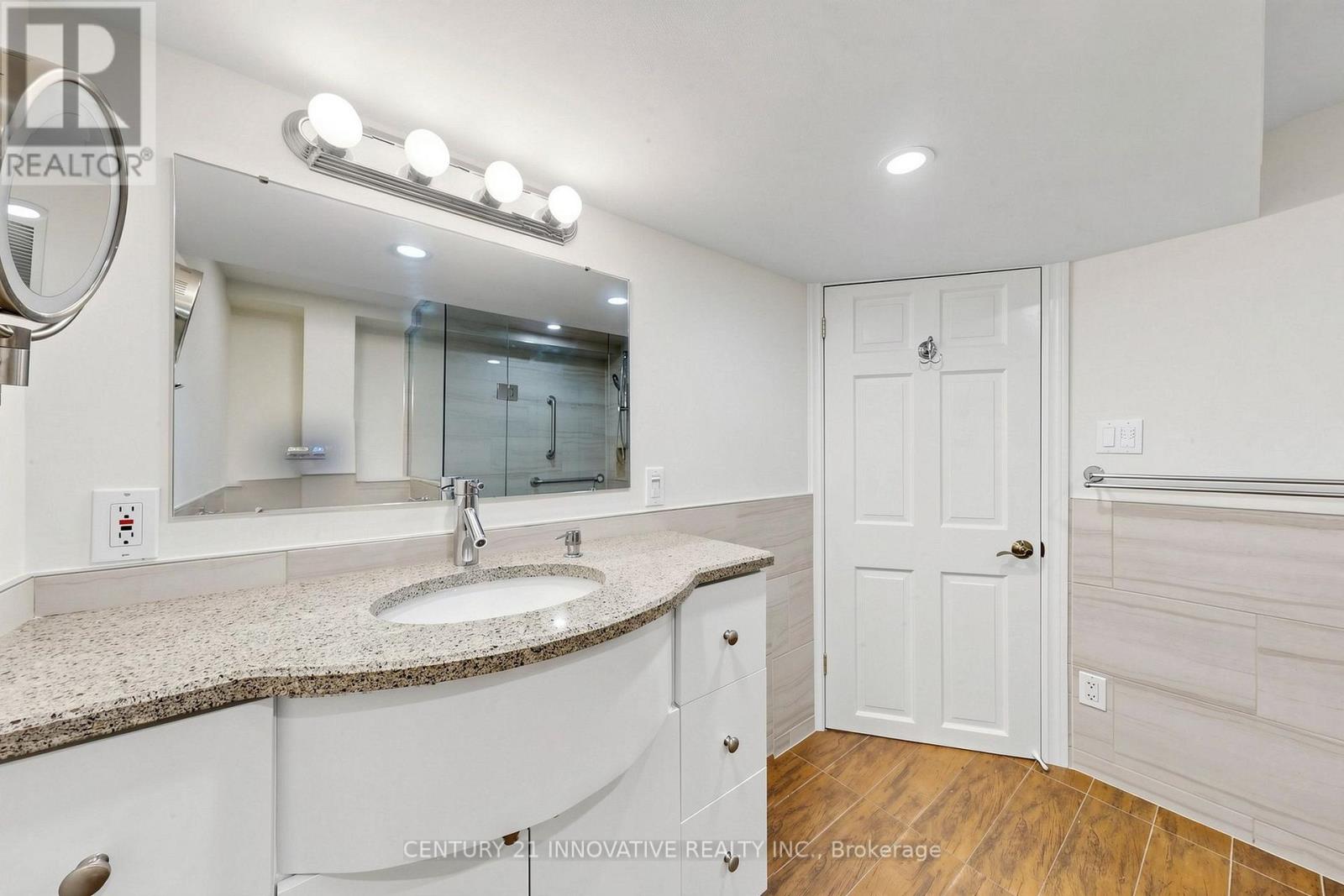 43 Bonnydon Crescent, Toronto, ON photo 35