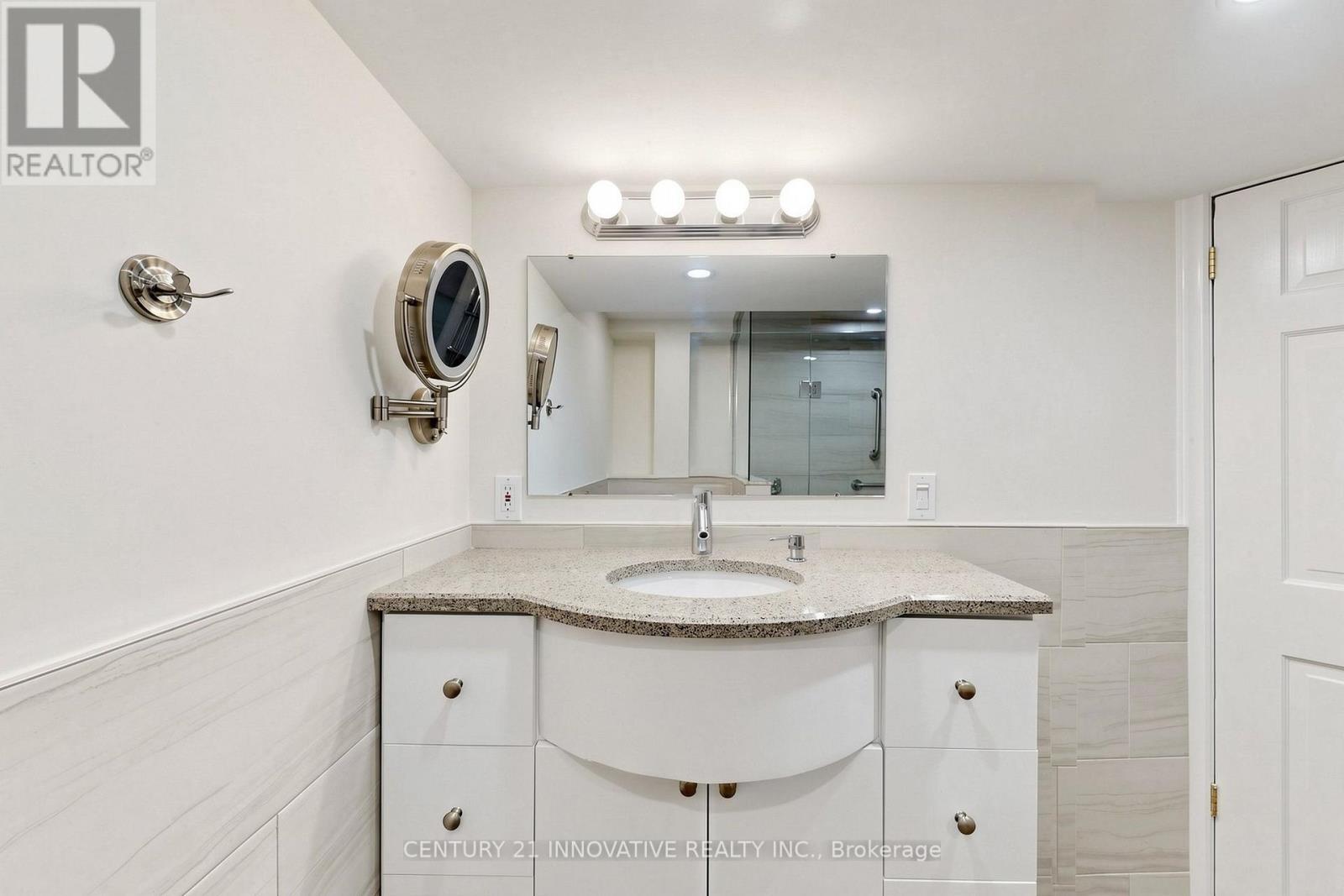 43 Bonnydon Crescent, Toronto, ON photo 34