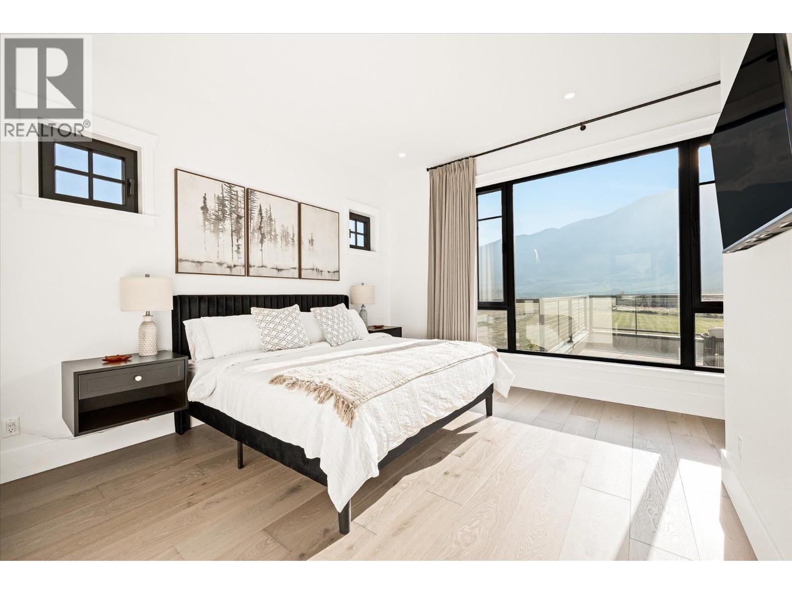 1869 Stewart Road - 53