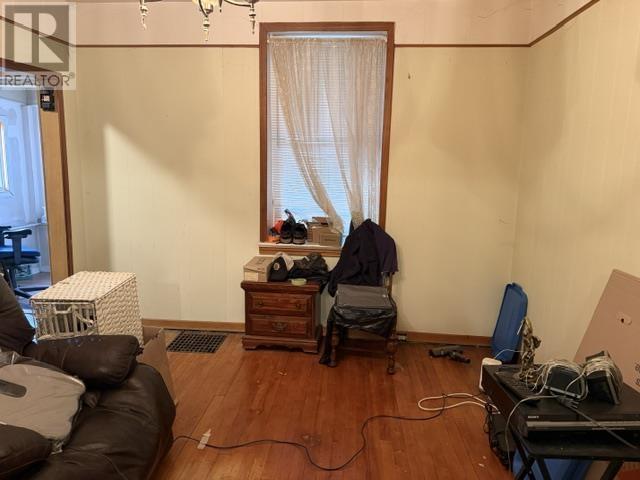 166 Hudson ST - Image 9
