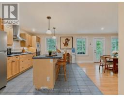 38 Westview Drive, Kawartha Lakes, ON K0L2W0 Photo 12